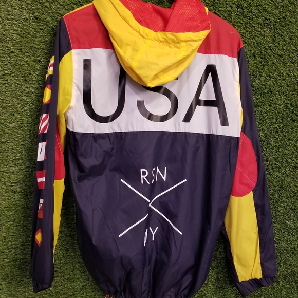 Reason nyc pullover . - Picture 4 of 5